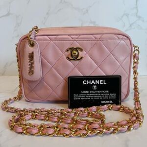 SOLD Small Vintage CHANEL Pink Lambskin Camera Bag